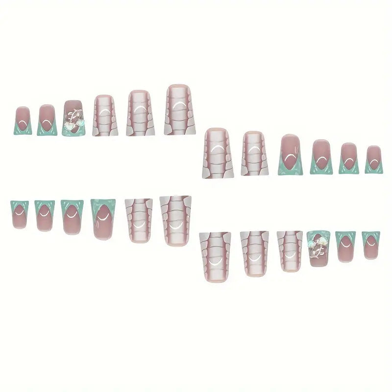 Künstlerische 3D-Nagelkunstverlängerungen Karnz