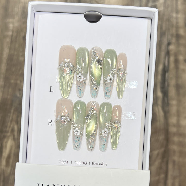 Blumenakzent Stiletto Press-On Nägel Karnz