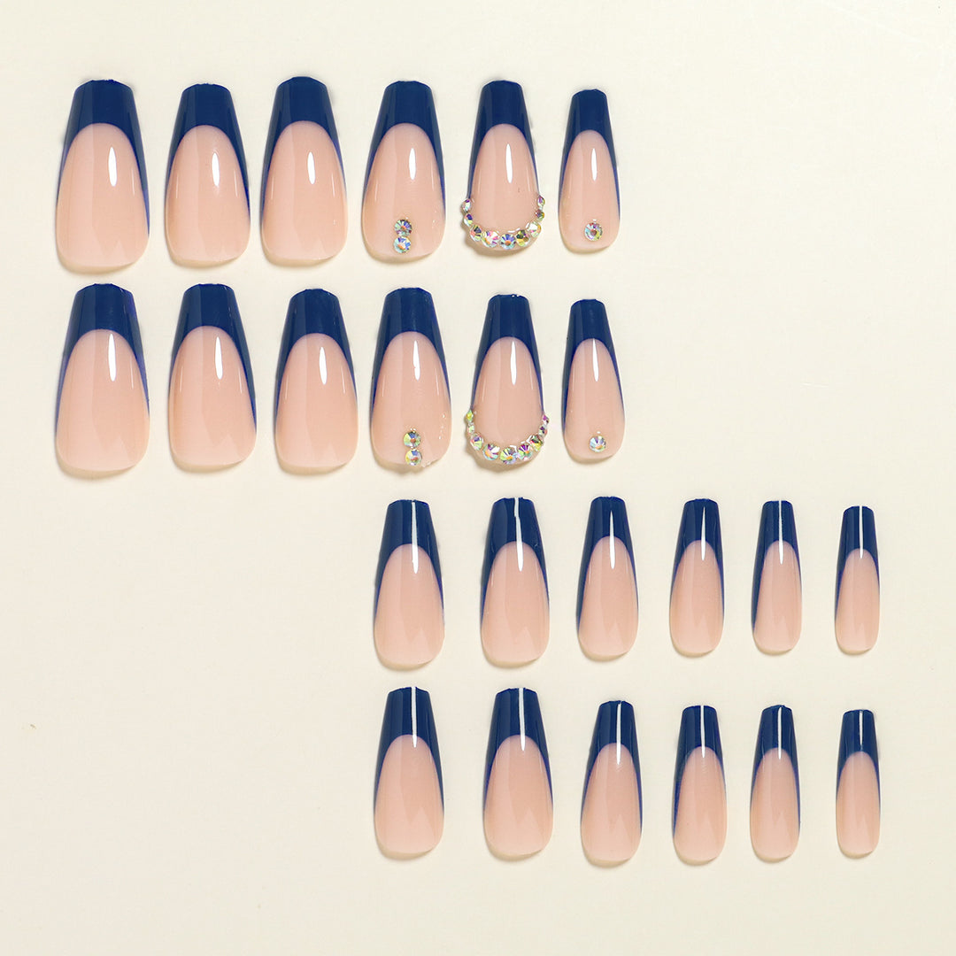 Premium Französischer Tip Press-On Nail Set Karnz