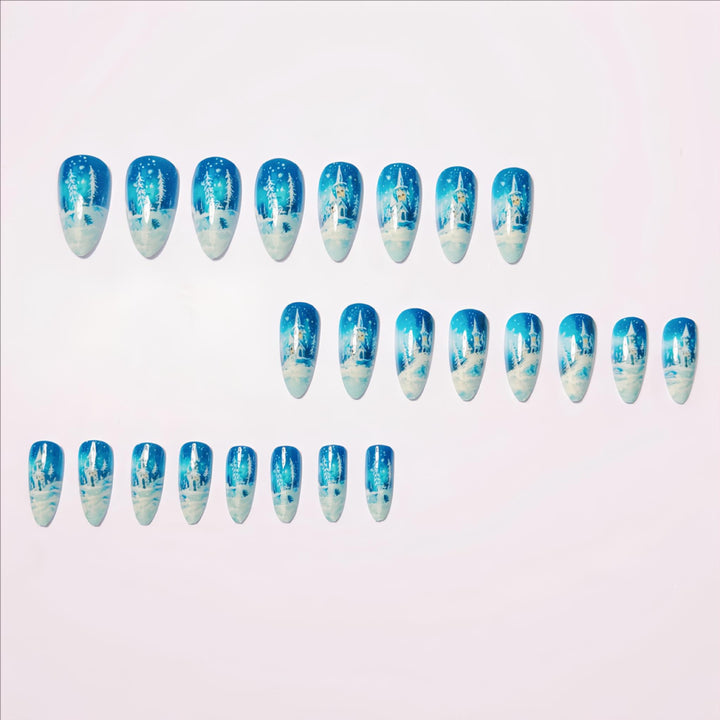 Winterliches Kunstnageldesign Karnz