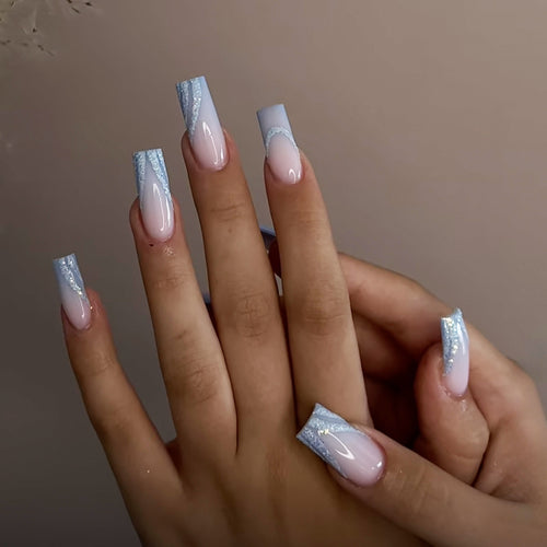 Glamorous Press-On Nail Tips Karnz