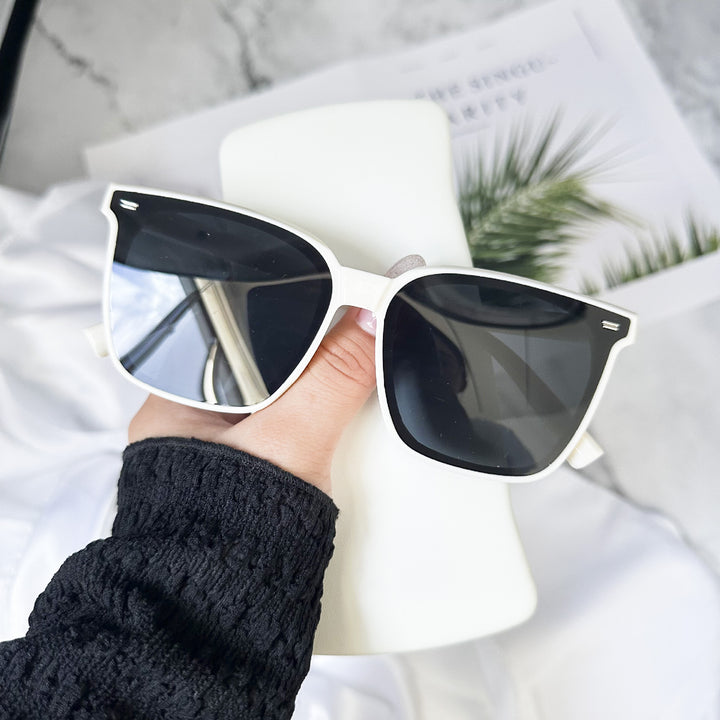 Übergroße quadratische Sonnenbrille