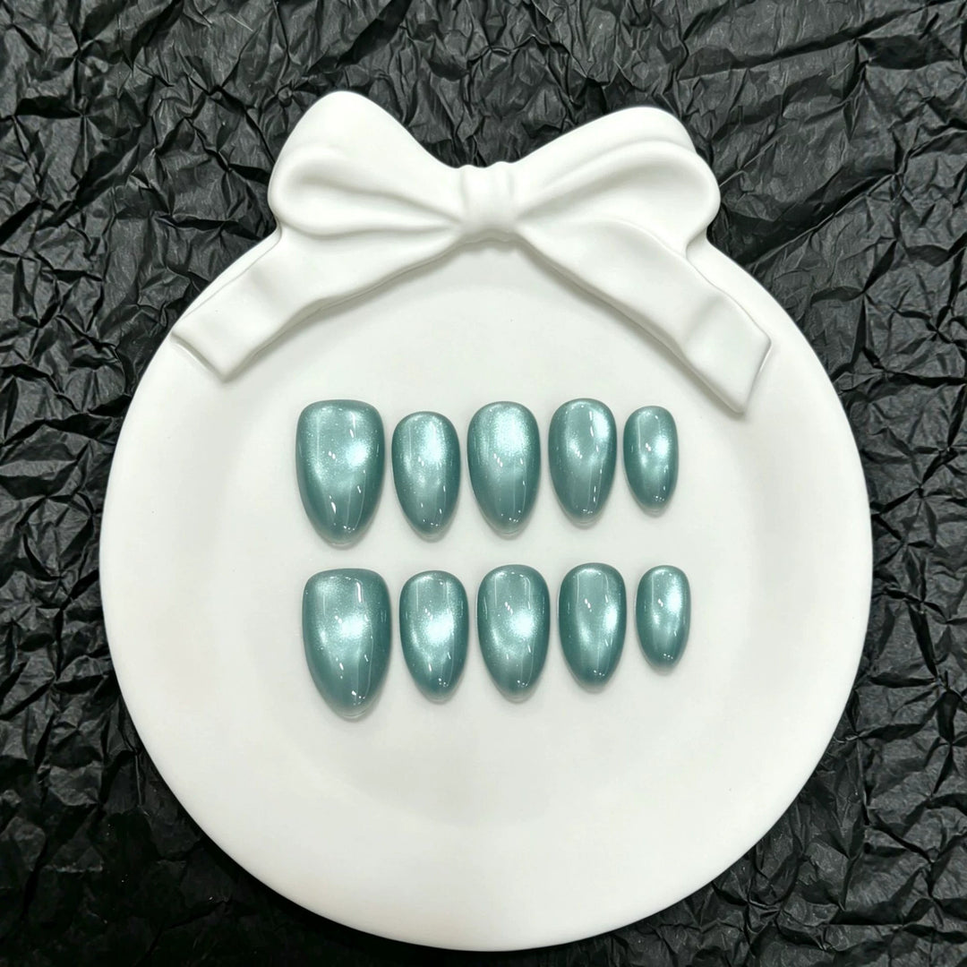 Glänzendes Elegantes Press-On Nagelset