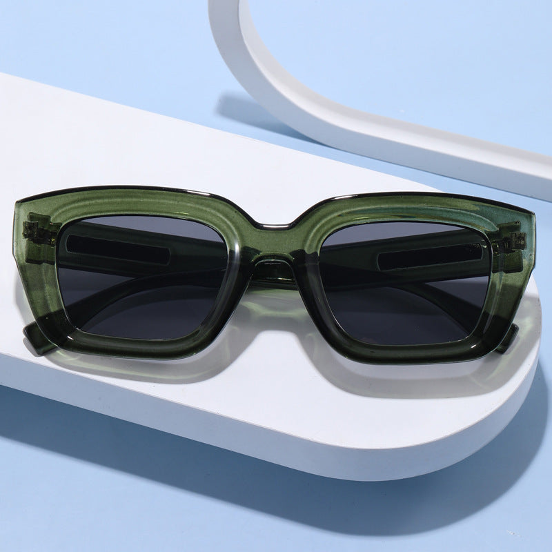 Damen Modische Sonnenbrille im eleganten Design Karnz