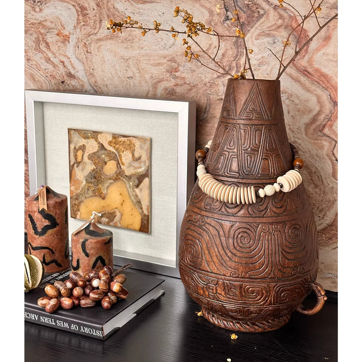 Künstlerische elegante Vase