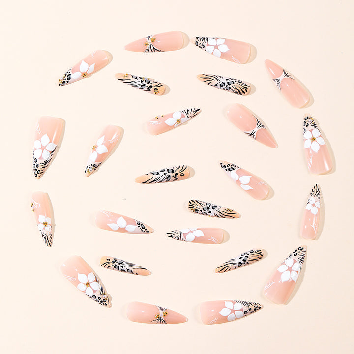 Blumen- und Tierdruck Stiletto Nagelkunst Erweiterungen Karnz