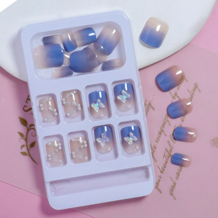 Elegante Nagelkunst Karnz