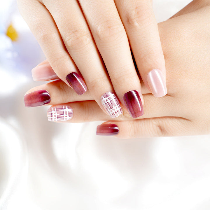 Stylisches Gradient Press-On Nagelset Karnz