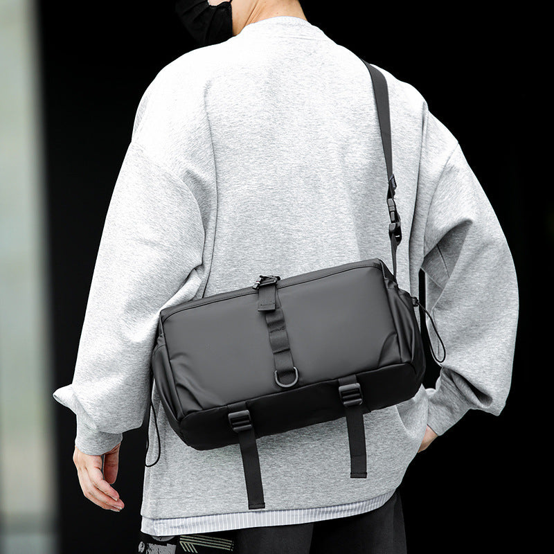 Vielseitige wasserdichte Messenger-Tasche Karnz