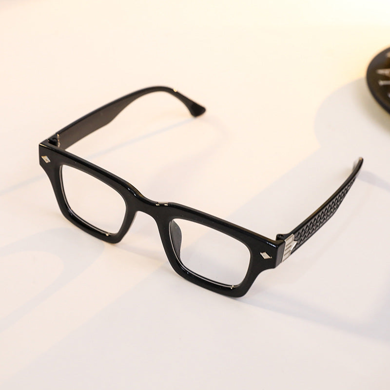 Damen modische Lesebrille mit ergonomischem Design Karnz
