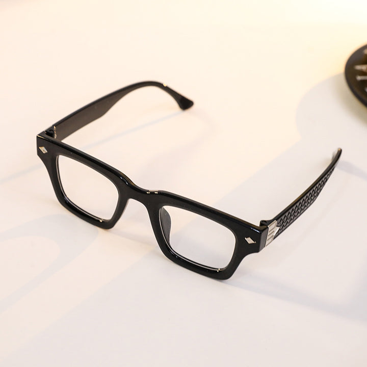 Damen modische Lesebrille mit ergonomischem Design Karnz