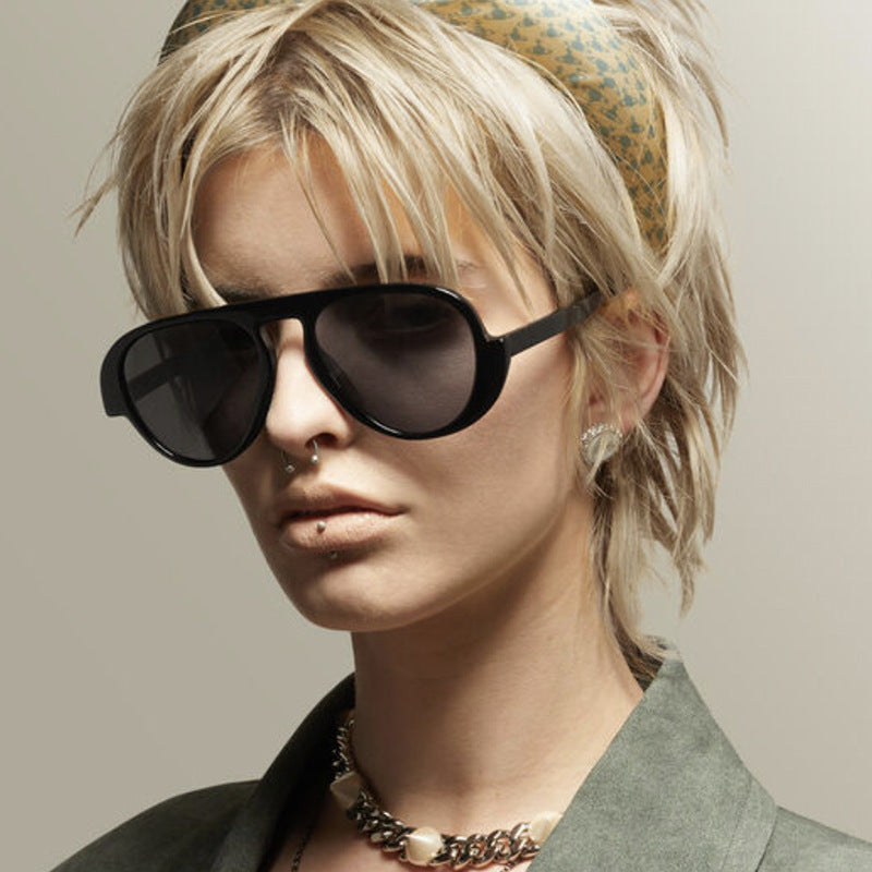 Damen Sonnenbrille mit einzigartigem Retro-Rahmen und UV-Schutz Karnz