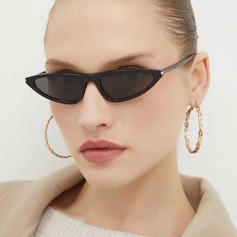 Damen Cat-Eye Sonnenbrille mit elegantem Kunststoffrahmen und UV-Schutz Karnz