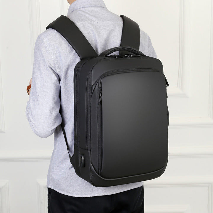 Technischer Parallel-Stich Rucksack Karnz