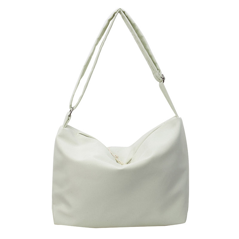 Konturiertes Weichgewebe-Schultertasche Karnz