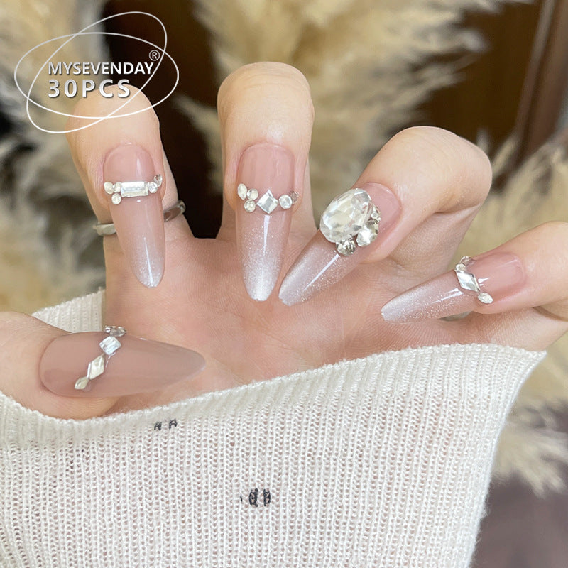 Glamouröser mit Strass verzierter Press-On-Nagelset Karnz
