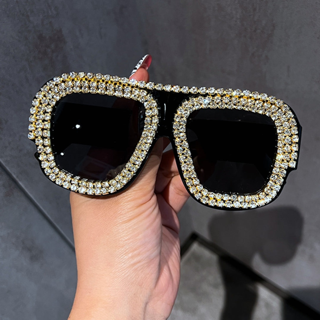 Damen Glamouröse Sonnenbrille mit extravagantem Kristallrahmen Karnz