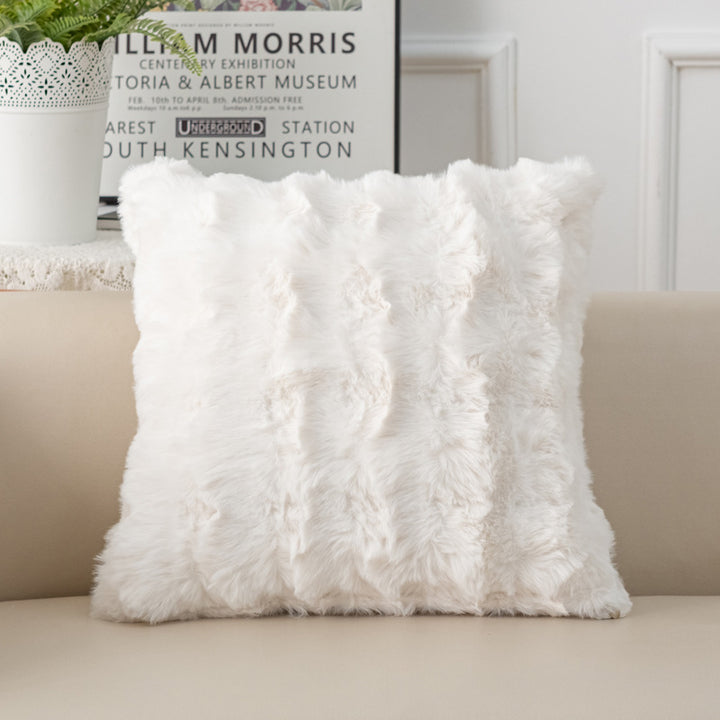 Luxuriöses Faux Fur Dekokissen