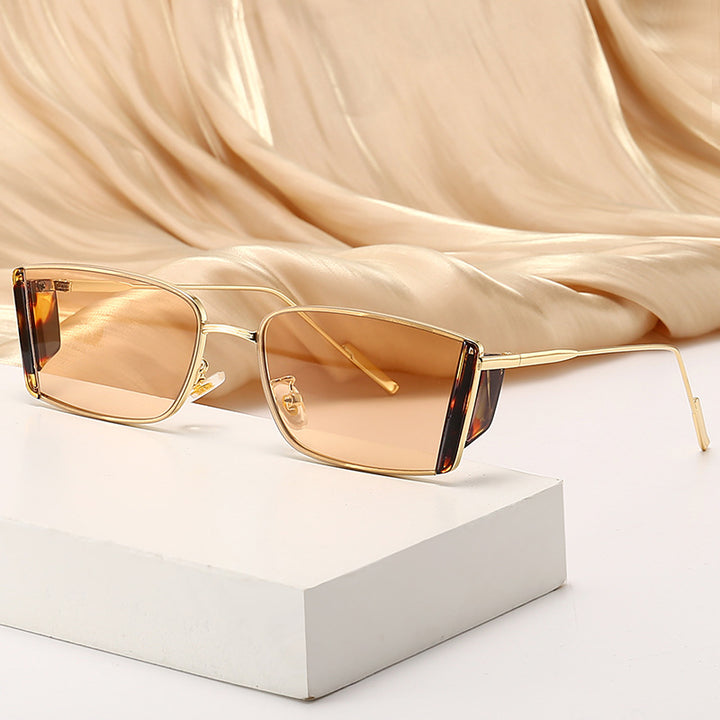 Damen elegante quadratische Sonnenbrille mit feinem Metallrahmen Karnz