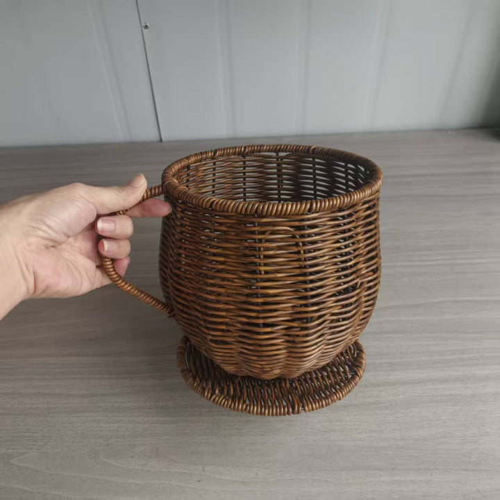 Handgefertigter natürlicher Korb-Planter Karnz