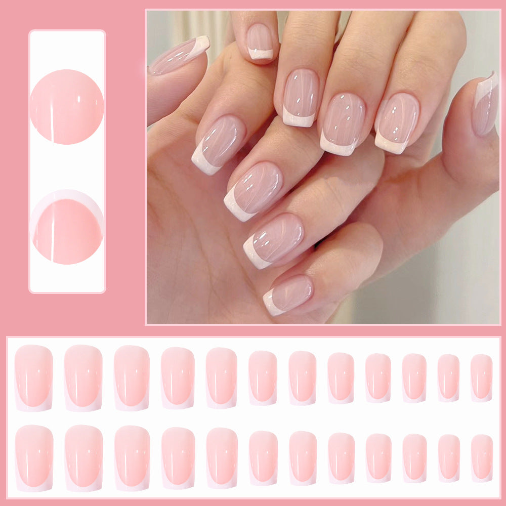 Elegantes French Tip Press-On Nagelset Karnz