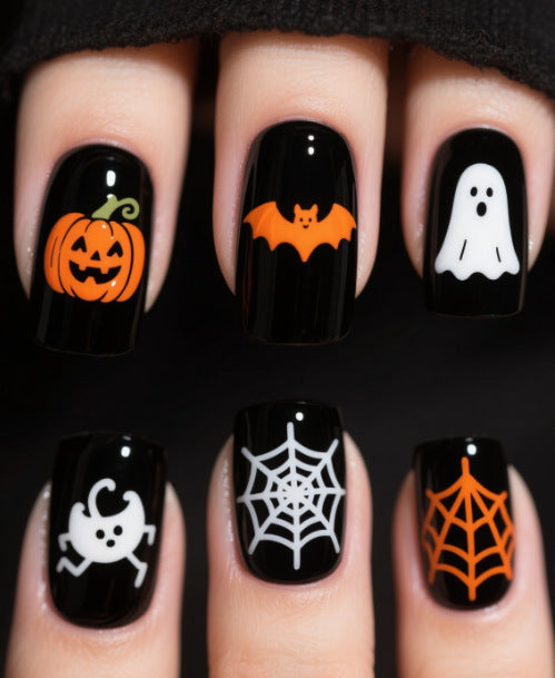 Künstlerische Halloween Themen Nagelkunst Karnz