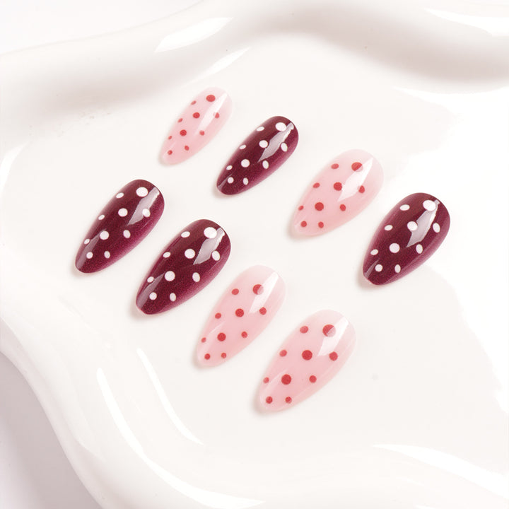 Polka Dot Nagelkunst Design Karnz