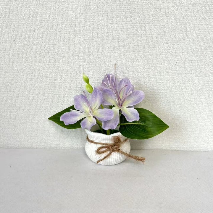 Elegante künstliche Lilienblütenarrangement für die Wohnkultur
