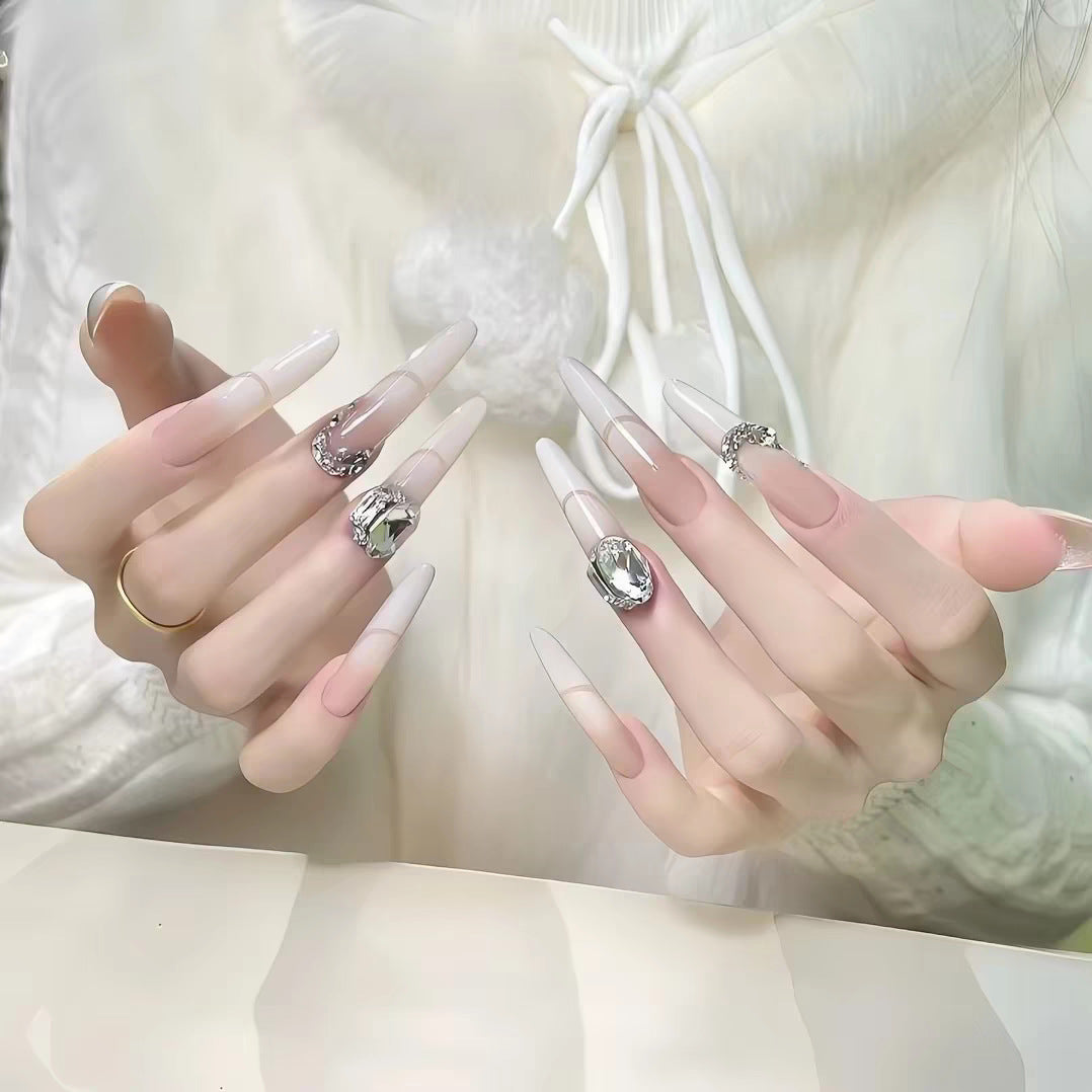 Premium Kristallverzierte Stiletto-Nagelspitzen