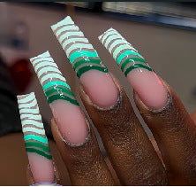 Künstlerische Stiletto Druck-On Nagelverlängerungen Karnz