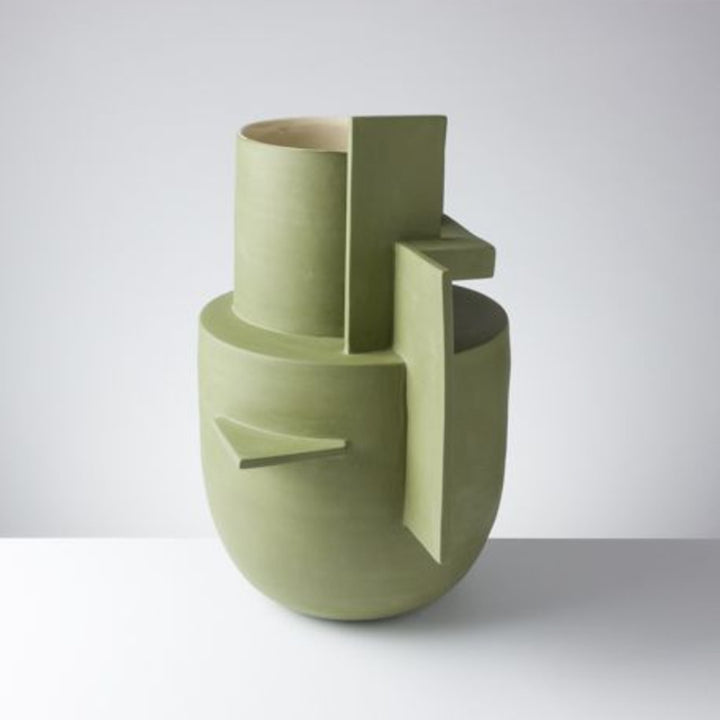 Skulpturale Keramikvase mit einzigartigem Akzent