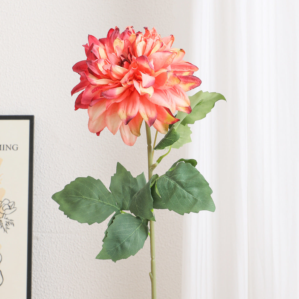 Kunstblumenstrauß mit lebensechten Details Karnz