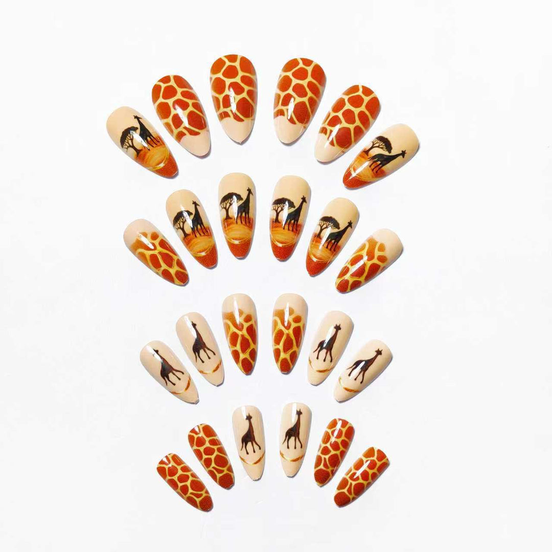 Kunstnägel mit Tiermotiv und Giraffen-Design Karnz