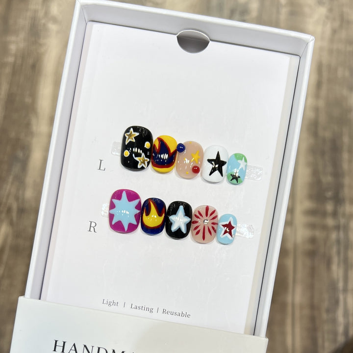 Cosmic-Themen Press-On Nagelkunst Set Karnz