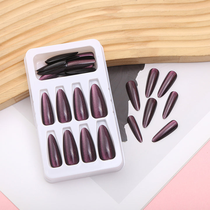 Premium Stiletto Press-On Nail Set mit reflektierendem Finish Karnz