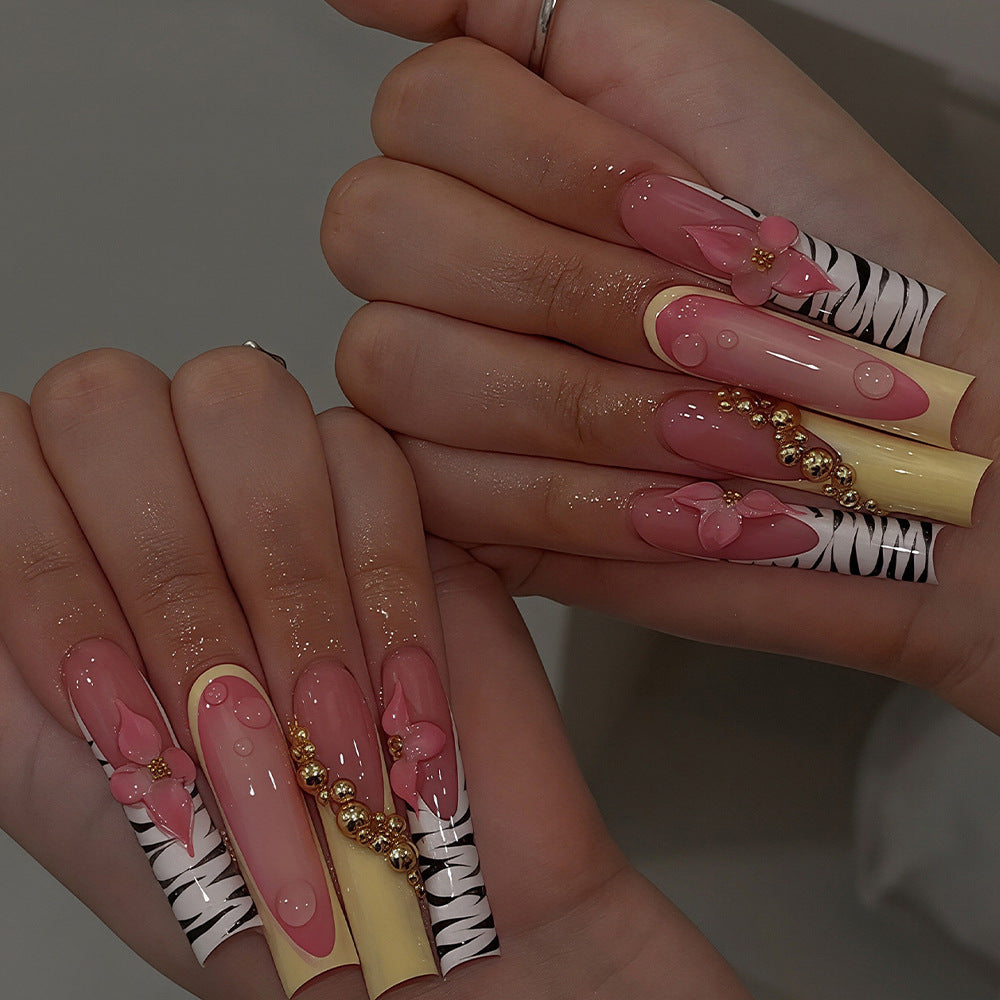 Künstlerische Nagelverlängerungen Karnz
