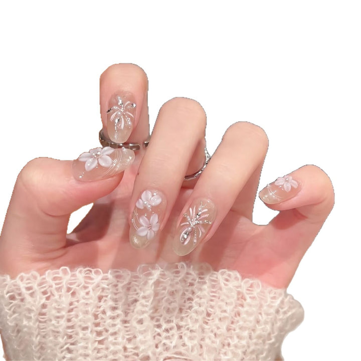 Dekoratives Floral Press-On Nagelkunst-Set Karnz