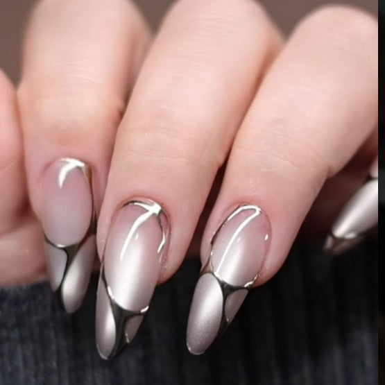 Premium Stiletto-Nagelkunst-Set mit Chrome-Akzenten Karnz