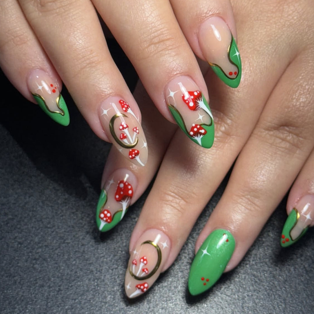 Künstlerische Stiletto-Nagelverlängerungen mit floralen Akzenten Karnz