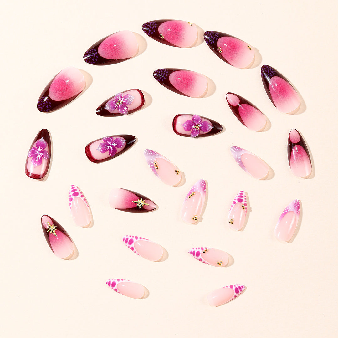 Floral-Accent Stiletto Nagelkunst Verlängerungen Karnz