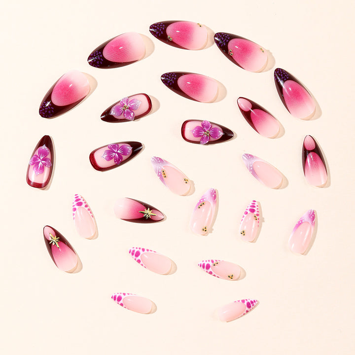 Floral-Accent Stiletto Nagelkunst Verlängerungen Karnz