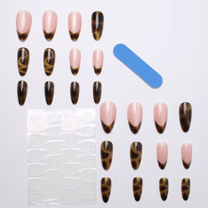 Kunstnägel mit eleganter Tortoiseshell-Spitzen Karnz