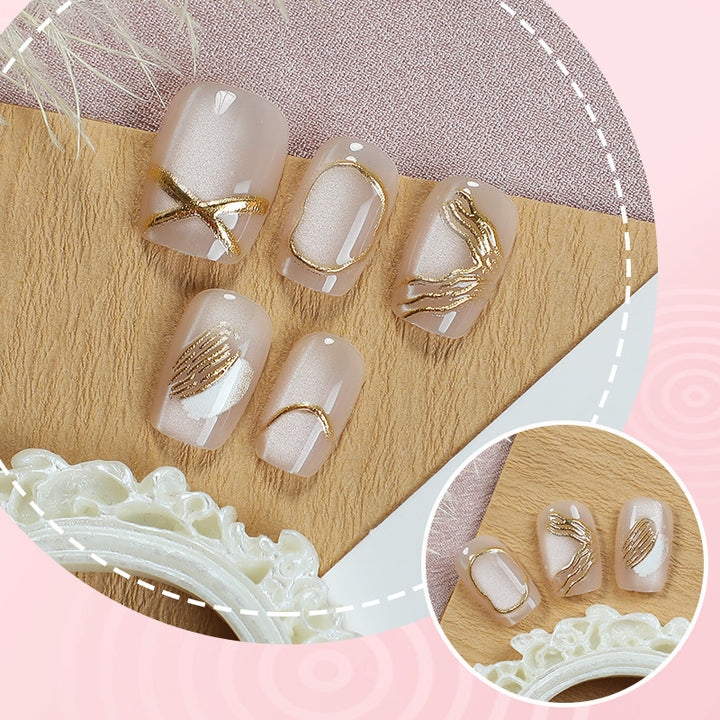 Luxuriöses Gold-akzentuiertes Press-On-Nagelset