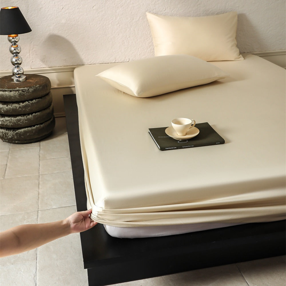 Satin-Feeling Tiefe-Taschen Spannbettlaken Set mit passenden Kissenbezügen