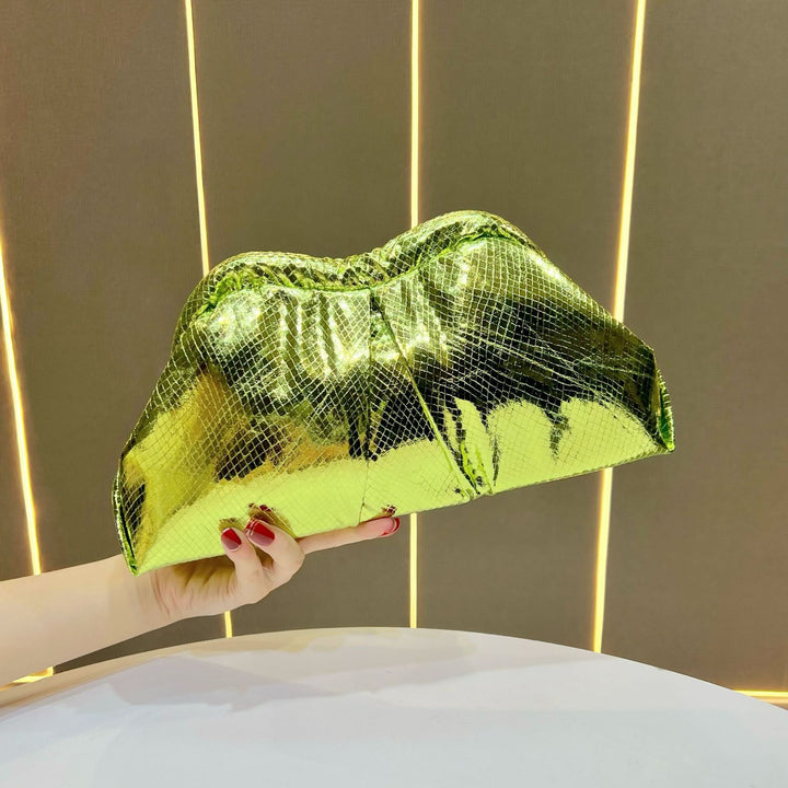 Metallic Geschopfte Clutch