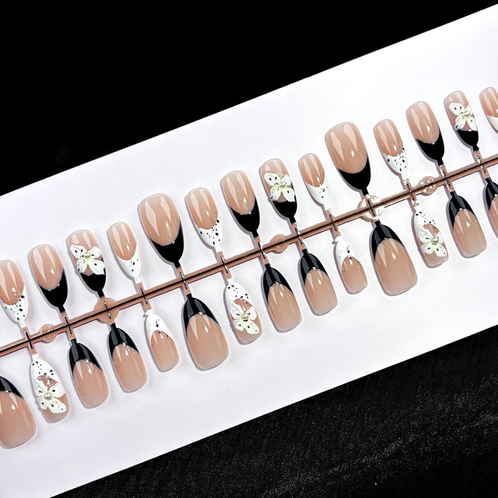 Künstlerisches dekoratives Press-on-Nagelset 1790745645