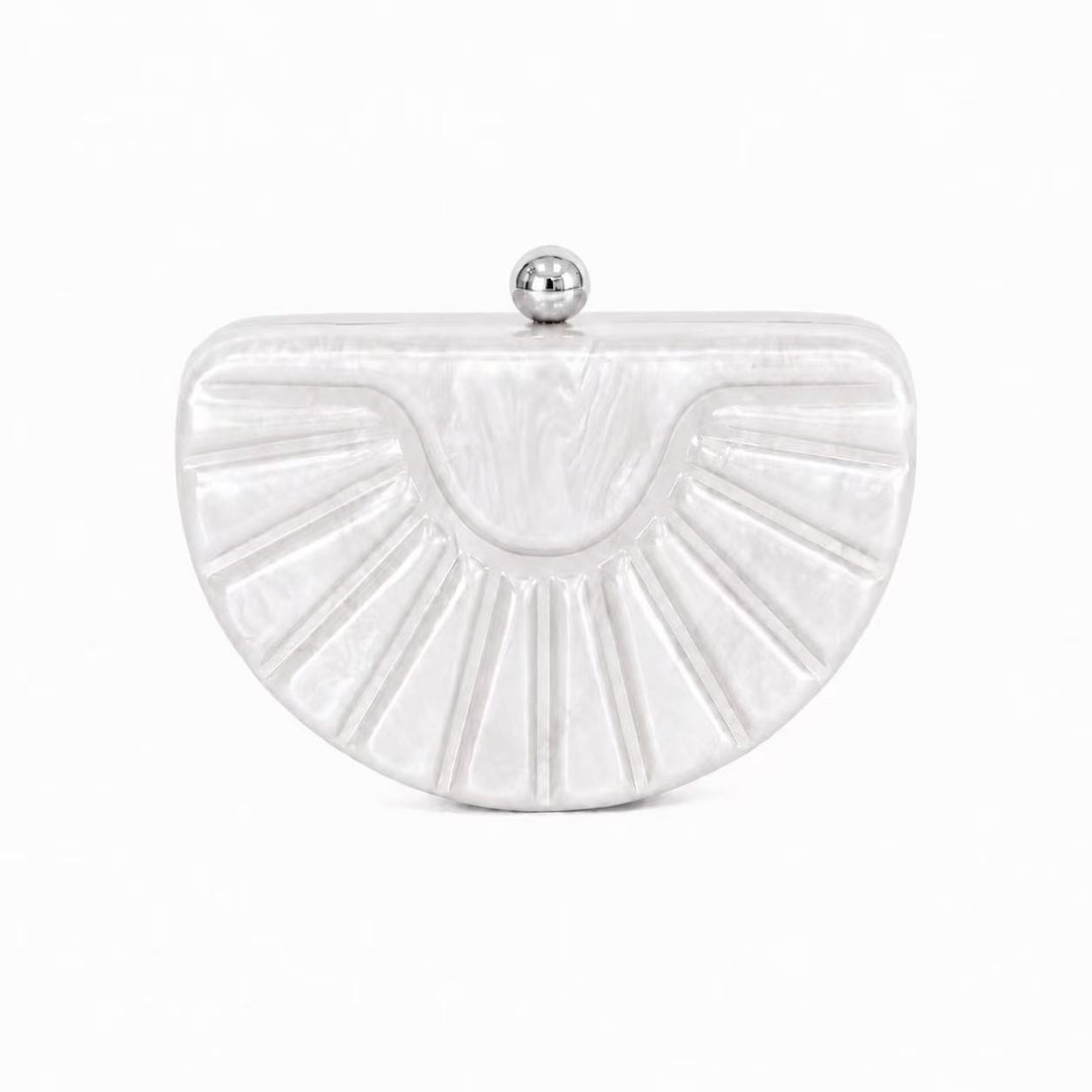 Vintage-inspirierte Perlenakzent Clutch