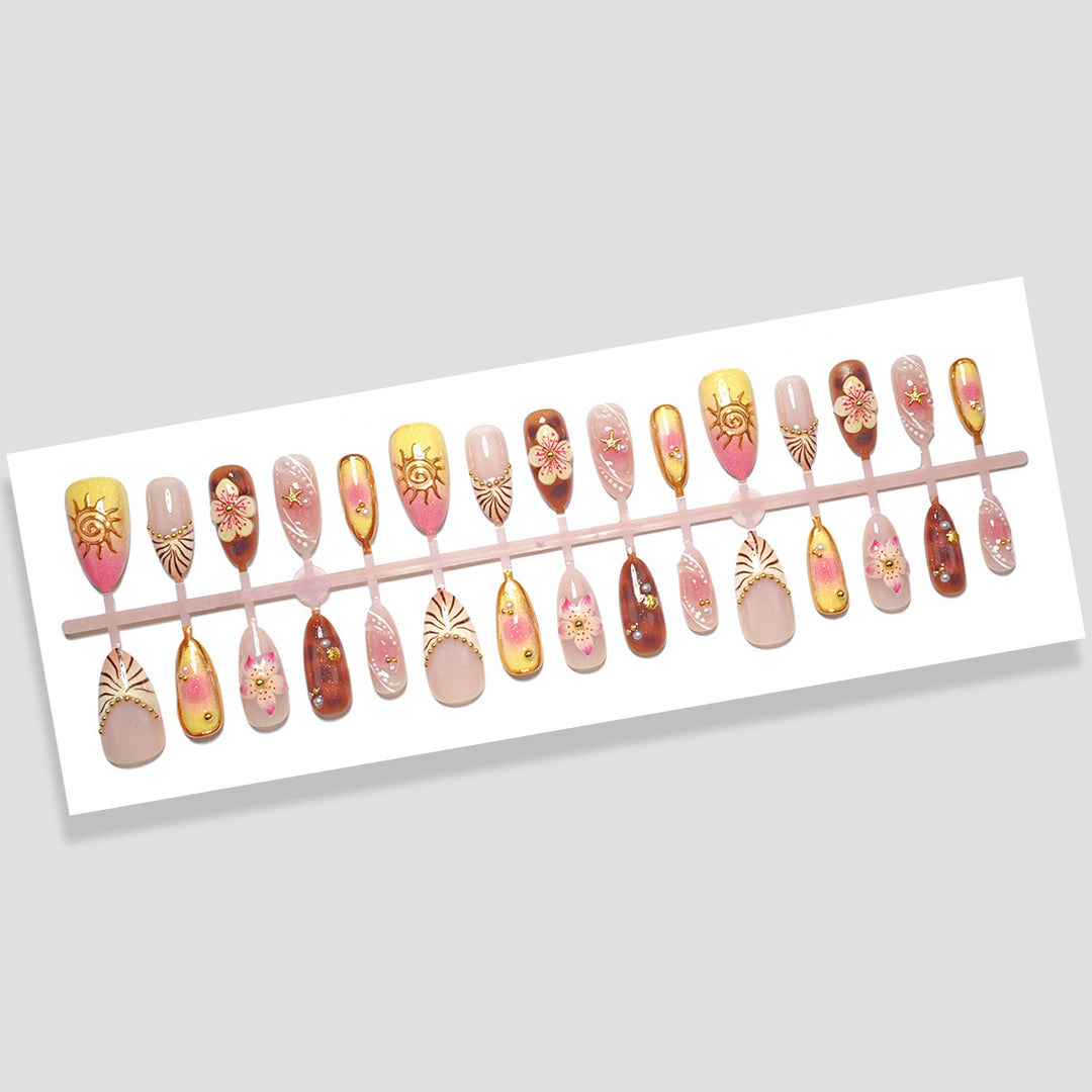 Künstlerisches Nagelkunst-Set mit Zubehör