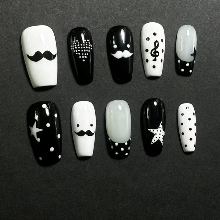 Verspieltes Charakter-Nagelkunst-Design-Kit Karnz