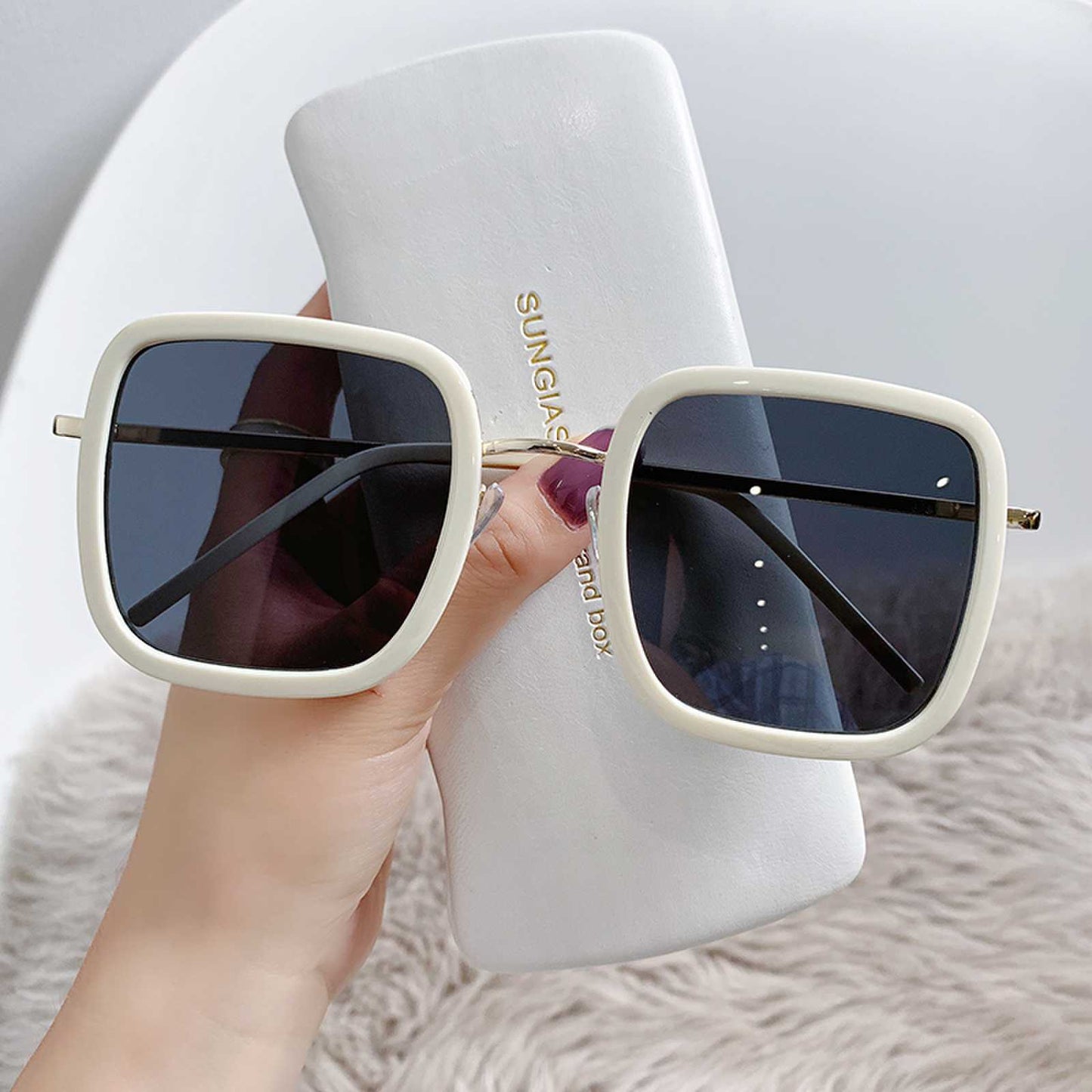 Damen Sonnenbrille mit quadratischem Rahmen und polarisierenden Gläsern Karnz